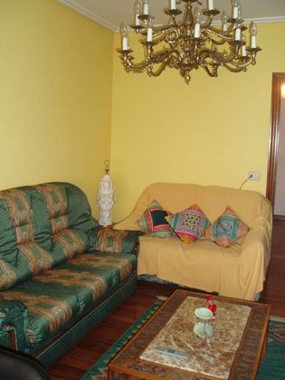 Foto 2 de Pis en venda a Coronación de 3 habitacions amb terrassa i calefacció