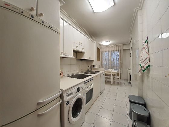 Foto 1 de Piso en venta en Centro - Vitoria-Gasteiz de 3 habitaciones con terraza y garaje