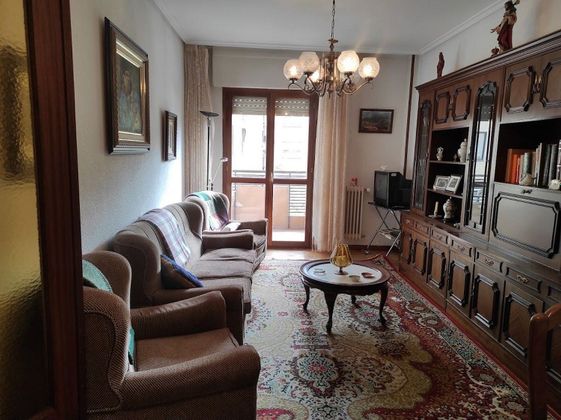 Foto 1 de Pis en venda a Centro - Logroño de 2 habitacions amb balcó i calefacció