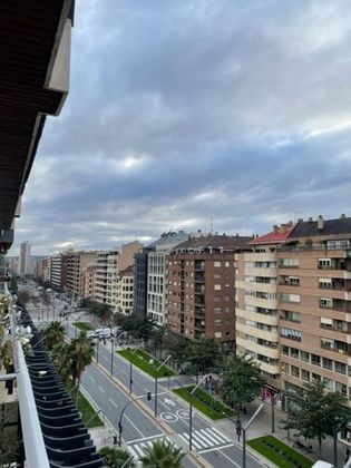 Foto 1 de Pis en venda a Centro - Logroño de 3 habitacions amb terrassa i aire acondicionat