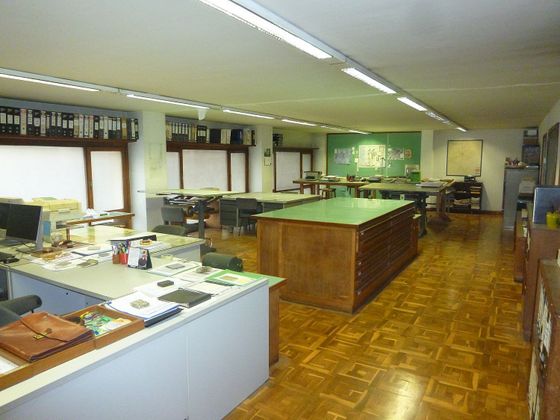Foto 1 de Oficina en venda a Ensanche amb calefacció i ascensor