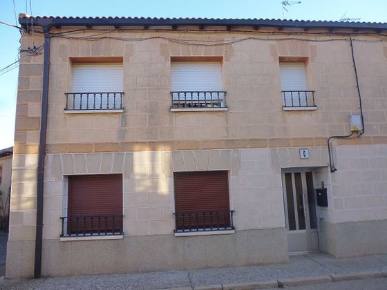 Foto 2 de Piso en venta en calle Corral de la Copera de 3 habitaciones con garaje y calefacción