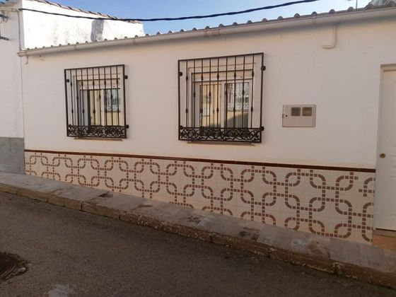 Foto 1 de Casa rural en venda a Torrubia del Campo de 1 habitació amb jardí
