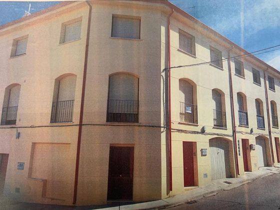 Foto 2 de Xalet en venda a Santa Cruz de la Zarza de 3 habitacions amb terrassa i garatge