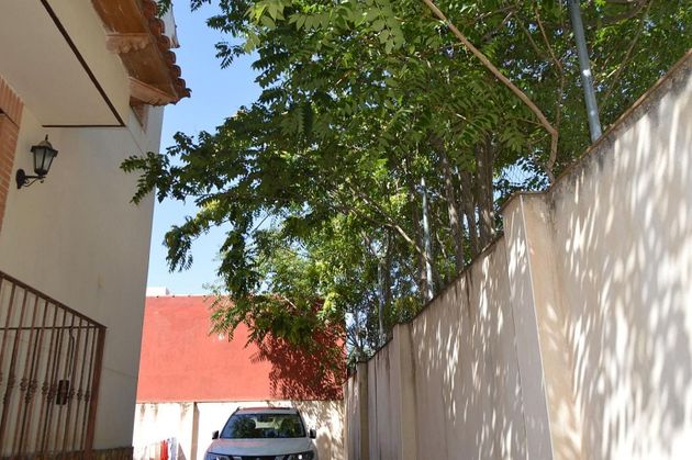 Foto 2 de Venta de casa adosada en Villamayor de Santiago de 4 habitaciones con jardín y aire acondicionado