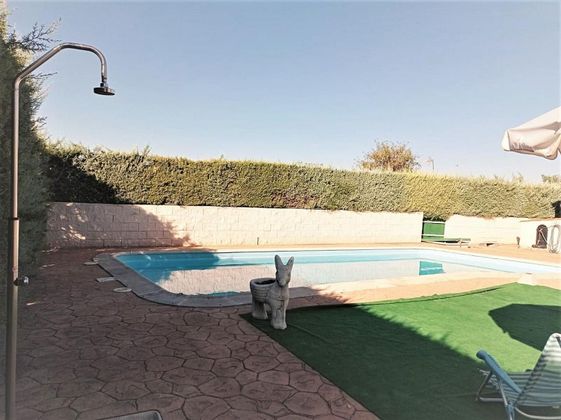 Foto 2 de Xalet en venda a Barajas de Melo de 5 habitacions amb terrassa i piscina