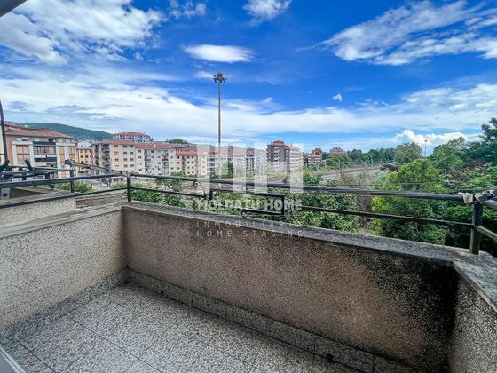 Foto 1 de Venta de piso en Centro - Mendibil - Santiago de 1 habitación con terraza y ascensor