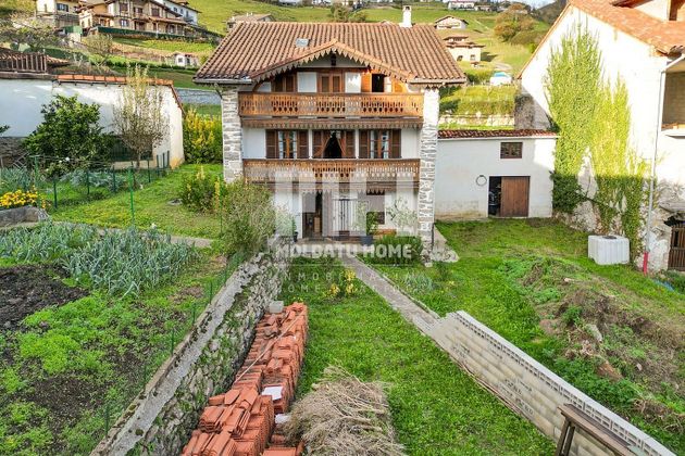 Foto 1 de Casa en venta en Igantzi de 3 habitaciones con terraza y garaje