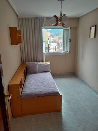 Foto 2 de Piso en venta en Santutxu de 3 habitaciones con calefacción