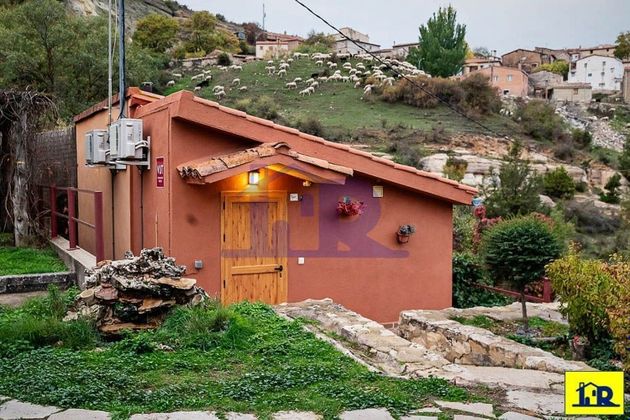 Foto 2 de Casa en venda a Buenache de la Sierra de 1 habitació amb garatge i jardí