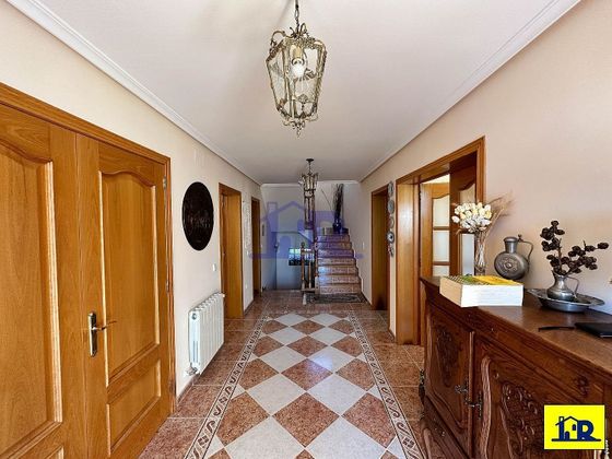 Foto 2 de Xalet en venda a Villalba de la Sierra de 5 habitacions amb terrassa i garatge