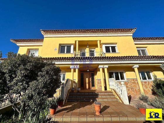 Foto 1 de Xalet en venda a Villalba de la Sierra de 5 habitacions amb terrassa i garatge