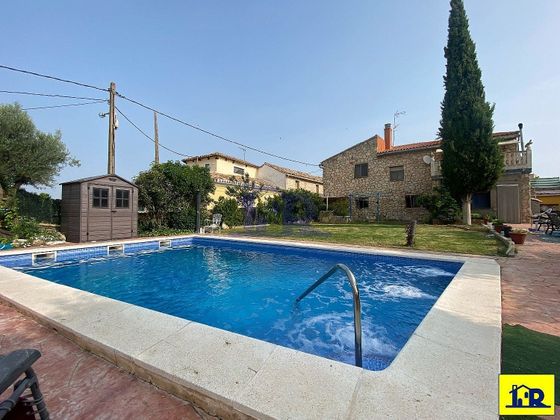 Foto 2 de Chalet en venta en Chillarón de Cuenca de 5 habitaciones con piscina y balcón