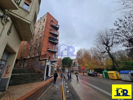 Foto 1 de Pis en venda a Centro - Cuenca de 4 habitacions amb garatge i balcó