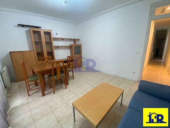Foto 2 de Pis en venda a Centro - Cuenca de 2 habitacions amb terrassa i calefacció