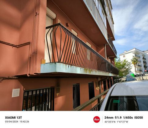 Foto 2 de Piso en venta en calle San Francisco Javier Kalea de 3 habitaciones con balcón