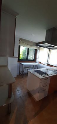 Foto 2 de Casa adossada en venda a Nigrán de 4 habitacions amb terrassa i piscina