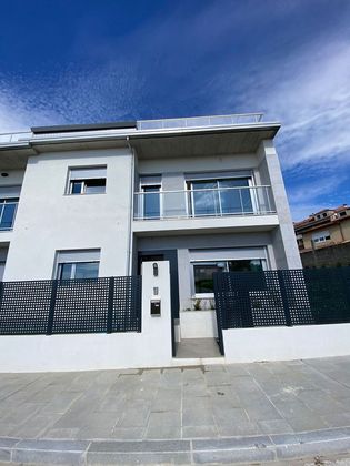 Foto 2 de Casa en venda a Nigrán de 5 habitacions amb terrassa i garatge
