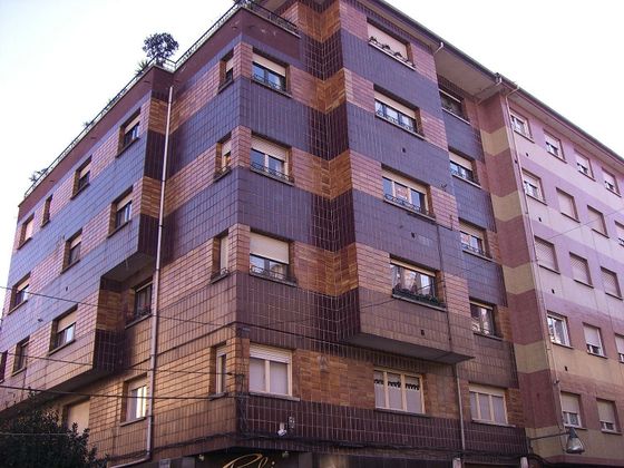 Foto 1 de Pis en venda a calle Carlos España de 3 habitacions amb ascensor