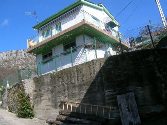 Foto 1 de Casa en venda a calle Campiellos de 1 habitació amb terrassa i mobles