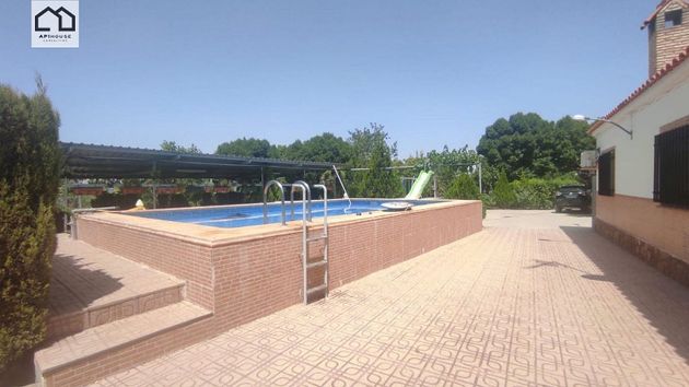 Foto 1 de Chalet en venta en Argamasilla de Calatrava de 3 habitaciones con terraza y piscina