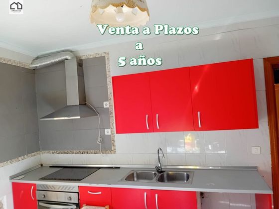 Foto 1 de Casa en lloguer a Madridejos de 3 habitacions amb terrassa i garatge