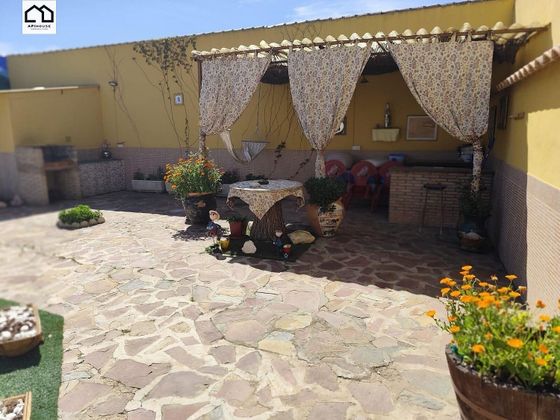 Foto 2 de Casa en alquiler en Villafranca de los Caballeros de 4 habitaciones con terraza y piscina