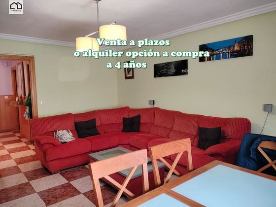 Foto 1 de Piso en alquiler en Carretera de Córdoba - Libertad de 3 habitaciones con garaje y aire acondicionado