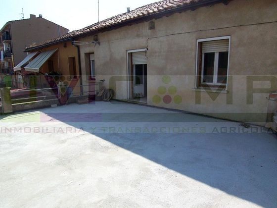 Foto 1 de Venta de casa en Lapuebla de Labarca de 2 habitaciones con terraza y garaje