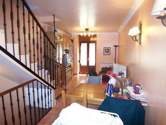 Foto 2 de Casa en venta en Laguardia de 3 habitaciones con calefacción