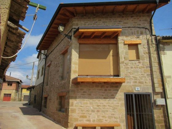 Foto 1 de Casa rural en venda a Laguardia de 4 habitacions amb balcó