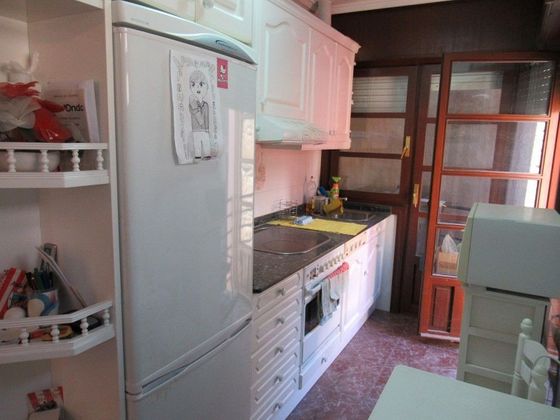 Foto 2 de Xalet en venda a carretera Bajada a la de 3 habitacions amb garatge i balcó