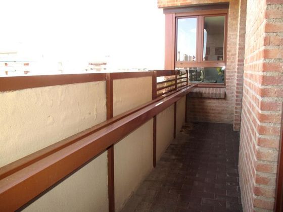 Foto 2 de Venta de piso en Centro - Logroño de 5 habitaciones con terraza y garaje