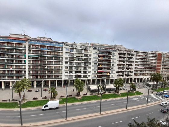 Foto 2 de Dúplex en venda a Centro - Logroño de 3 habitacions amb terrassa i calefacció