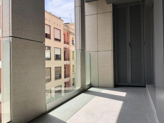 Foto 2 de Pis en venda a Centro - Logroño de 3 habitacions amb terrassa i piscina