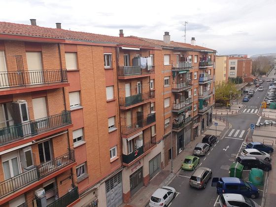 Foto 2 de Venta de piso en Universidad - Los Lirios de 3 habitaciones con terraza y garaje