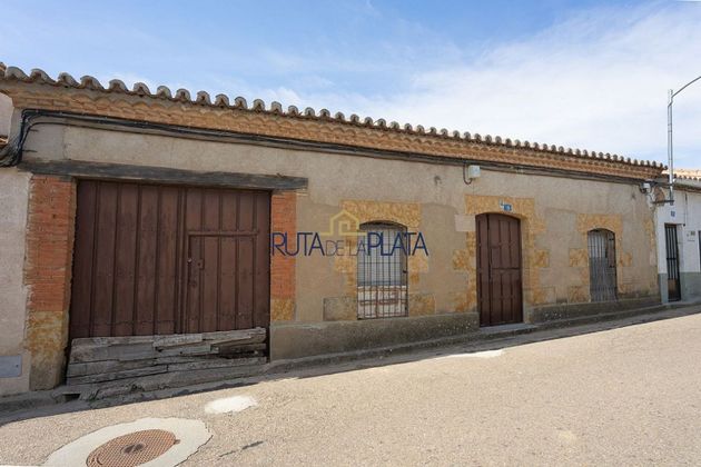 Foto 2 de Casa en venda a calle Zamora de 2 habitacions amb garatge