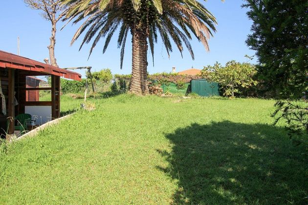 Foto 2 de Casa rural en venta en Alfoz de Lloredo de 2 habitaciones con jardín y calefacción
