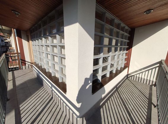 Foto 2 de Venta de piso en Zarautz de 4 habitaciones con terraza y balcón