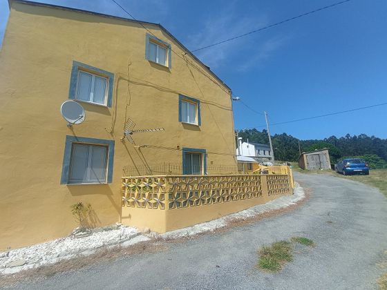 Foto 2 de Casa en venta en calle Morgallon de 4 habitaciones con terraza