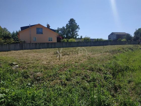 Foto 1 de Venta de terreno en Boiro de 955 m²