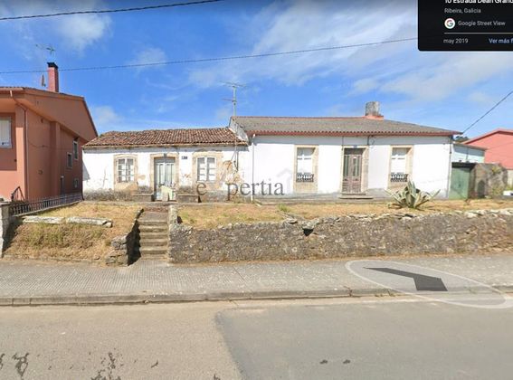 Foto 2 de Xalet en venda a Ribeira de 2 habitacions amb garatge i jardí