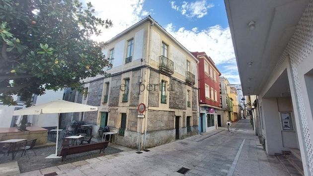 Foto 1 de Casa en venta en Pobra do Caramiñal (A) de 5 habitaciones con terraza