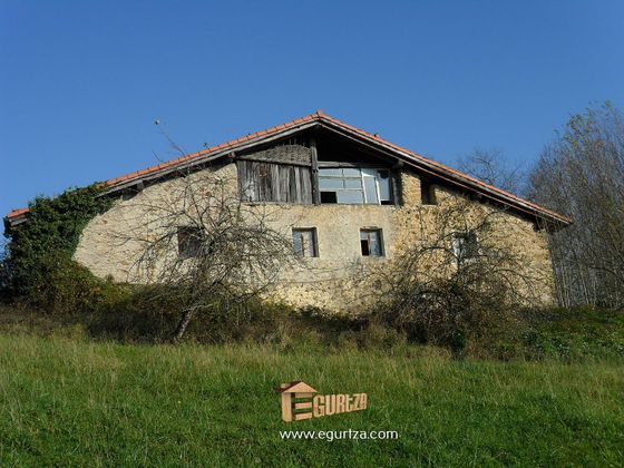 Foto 1 de Casa rural en venda a calle Diseminado Matxinbenta amb terrassa i balcó