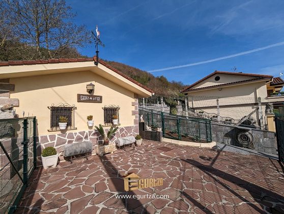 Foto 2 de Casa en venda a calle Elduainalde Auzoa de 4 habitacions amb terrassa i garatge