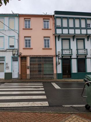 Foto 1 de Casa en venda a avenida Da Cerca de 5 habitacions amb terrassa