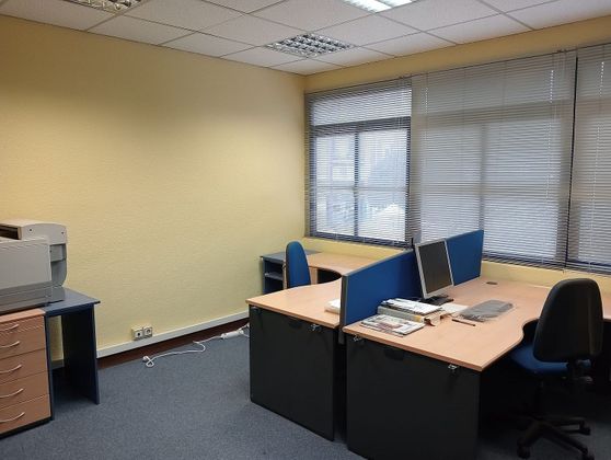 Foto 1 de Oficina en lloguer a Bagatza - San Vicente amb aire acondicionat i calefacció