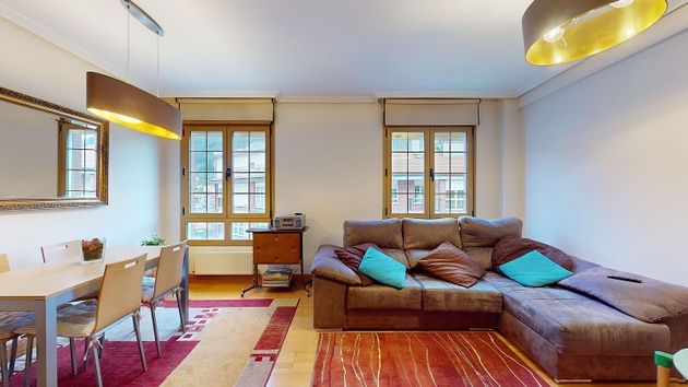 Foto 2 de Dúplex en venda a Alonsotegi de 4 habitacions amb terrassa i garatge