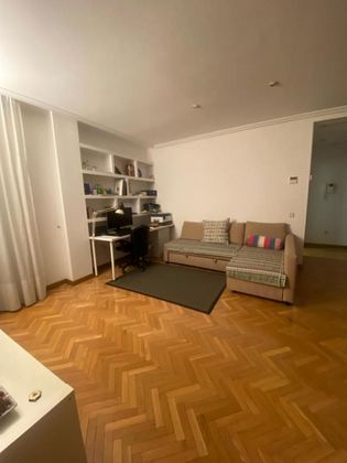Foto 2 de Venta de piso en calle De Zorrilla de 1 habitación con garaje y calefacción