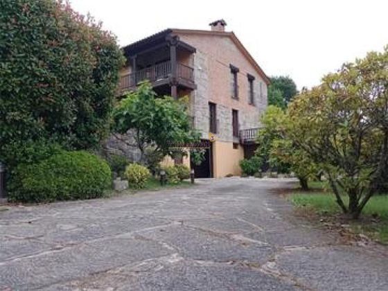 Foto 2 de Xalet en venda a Mondariz-Balneario de 4 habitacions amb terrassa i piscina
